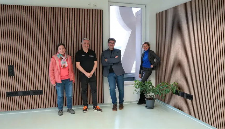 v.l.: Eva Konrad, Marco Simola, Beigeordneter Gerald Purucker, Julia Hennings (Amtsleiterin Amt für Kultur) 