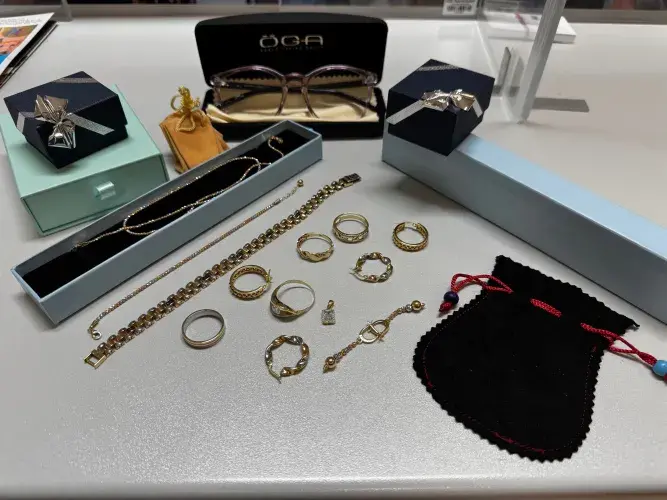 Symbolfoto - Schmuck