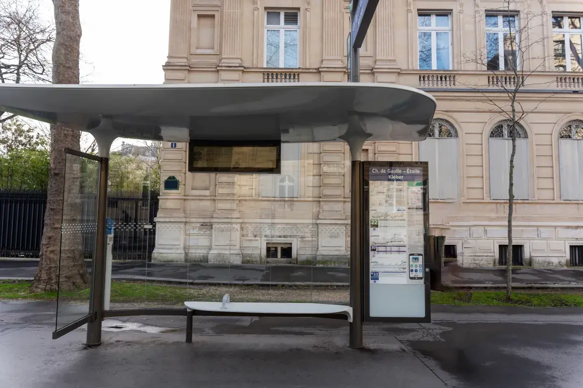 Symbolfoto - On Demant Verkehr