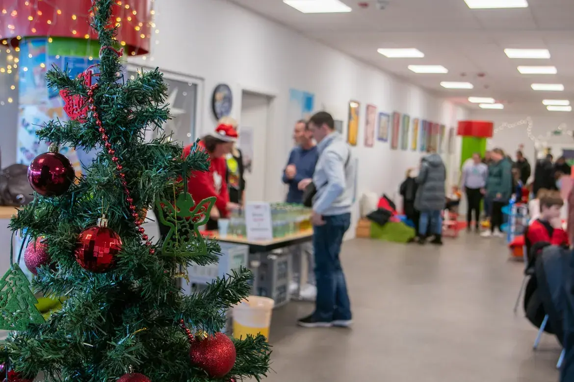 uf dem 2. Bärenhunger-Weihnachtsmarkt des Landkreises Saarlouis gab es einiges zu entdecken.