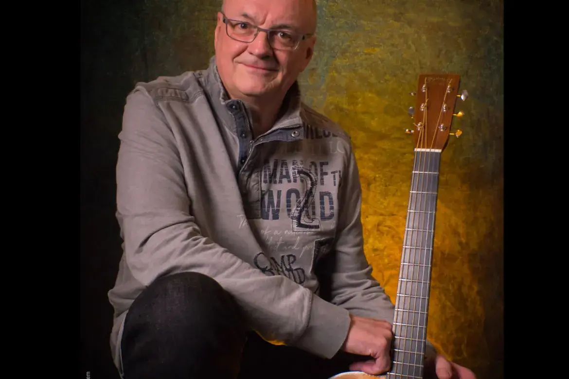Jacques Stotzem - Fingerstyle with Heart & Soul 