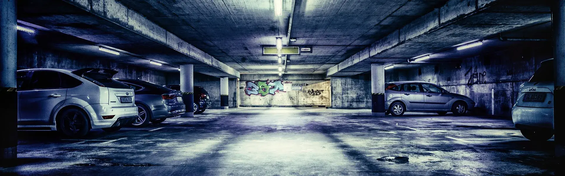 Symbolfoto - Tiefgarage