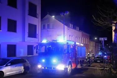 Feuerwehr hat Brand in leerstehendem Haus schnell unter Kontrolle